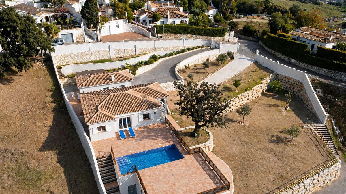 Detached Villa in Mijas, Mijas, 3/12