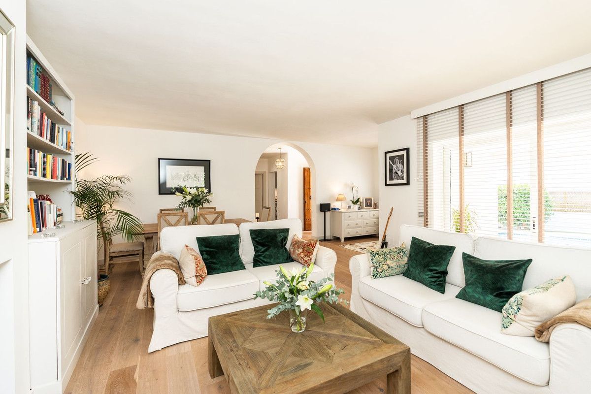 Detached Villa in Marbesa, Marbesa, 12/12