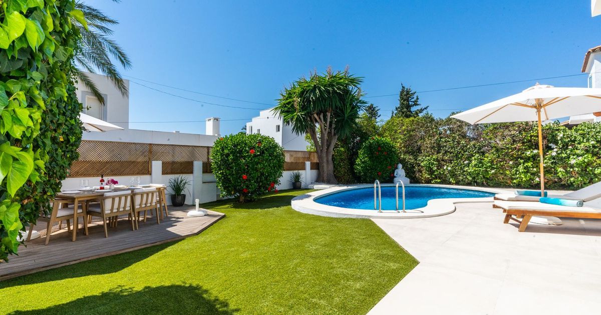 Detached Villa in Marbesa, Marbesa, 3/12