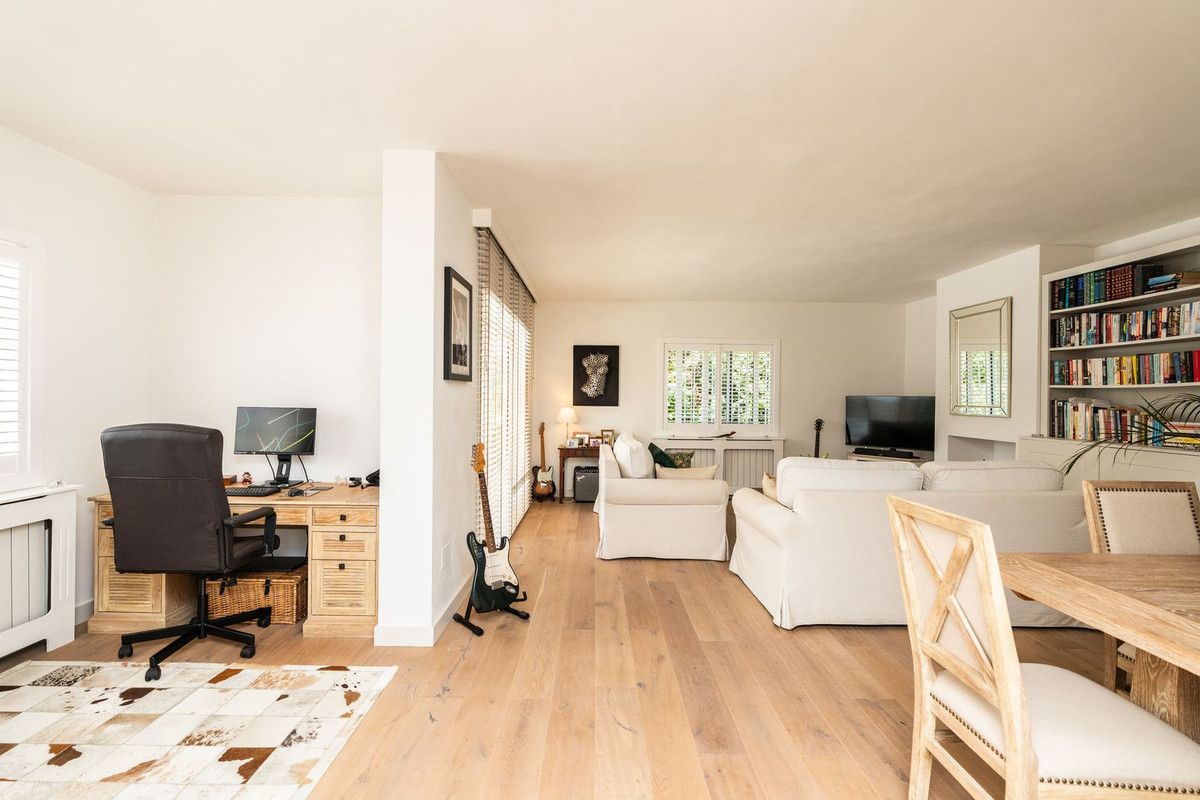 Detached Villa in Marbesa, Marbesa, 10/12