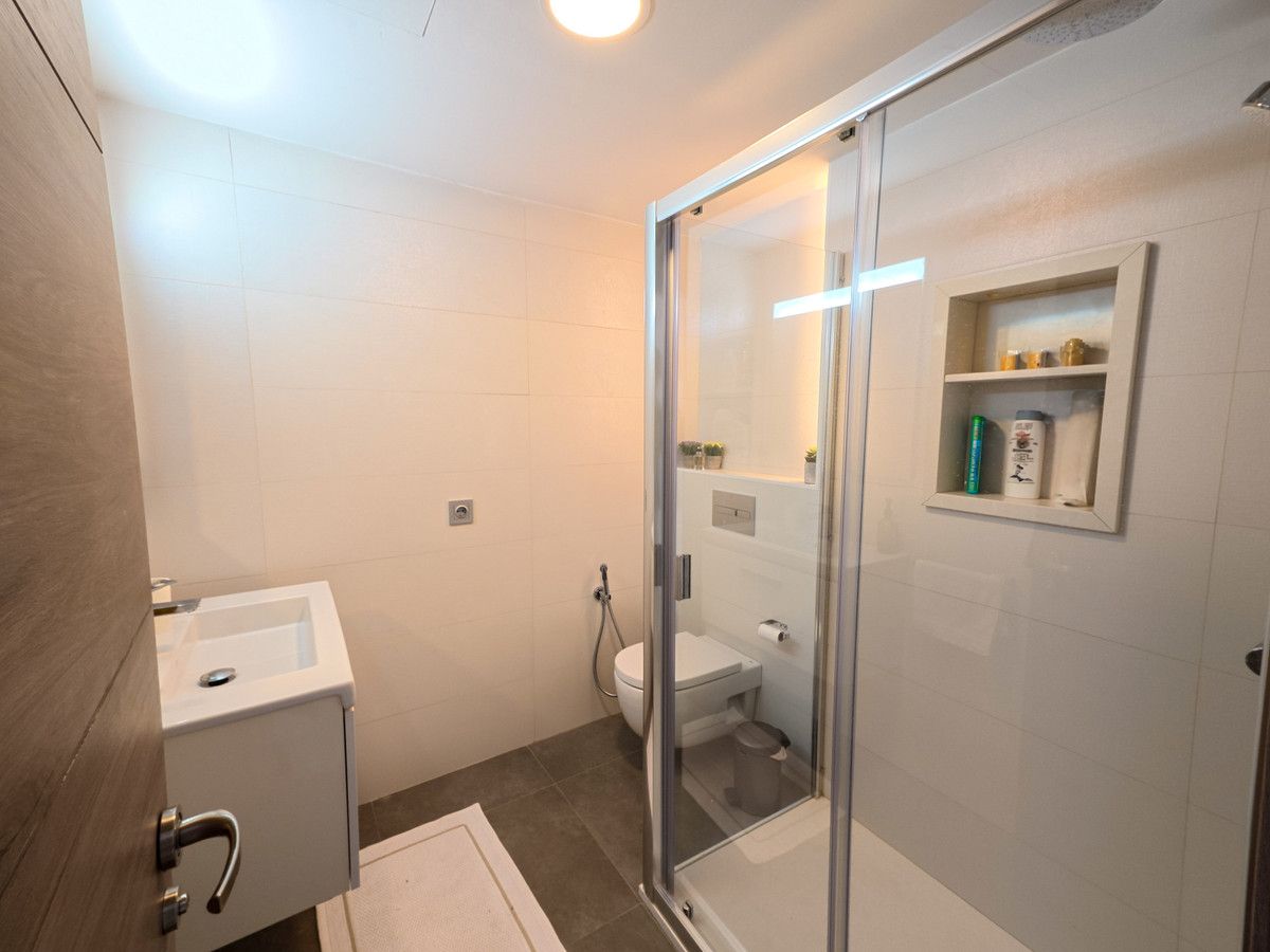 Appartement à l'étage intermédiaire à Puerto Banús, Puerto Banús, 11/12