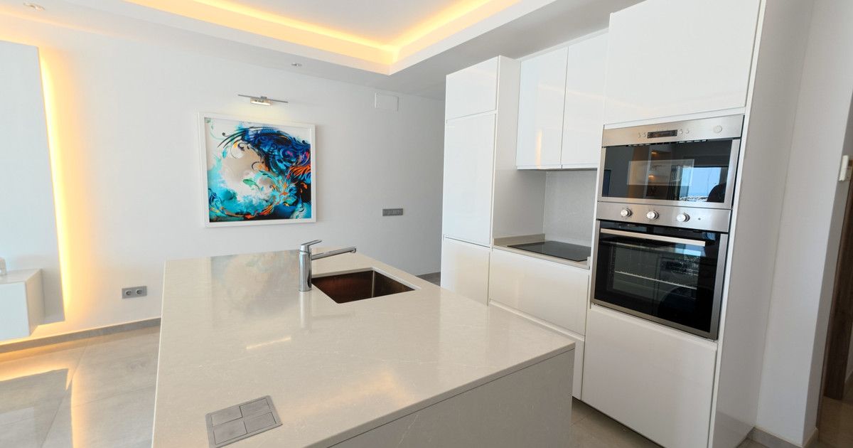 Appartement à l'étage intermédiaire à Puerto Banús, Puerto Banús, 5/12