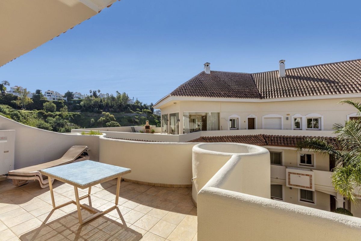 Appartement en étage intermédiaire à Nueva Andalucía, Nueva Andalucía, 11/12