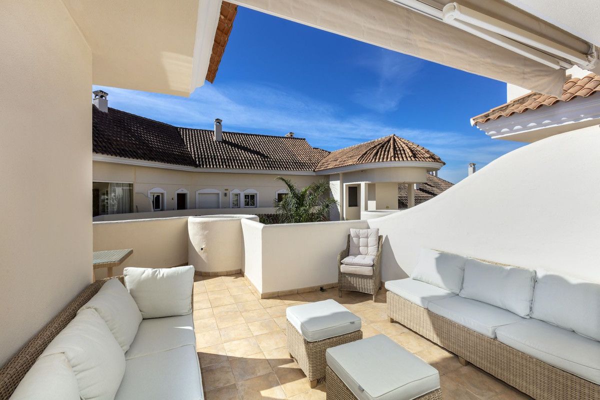 Appartement en étage intermédiaire à Nueva Andalucía, Nueva Andalucía, 8/12