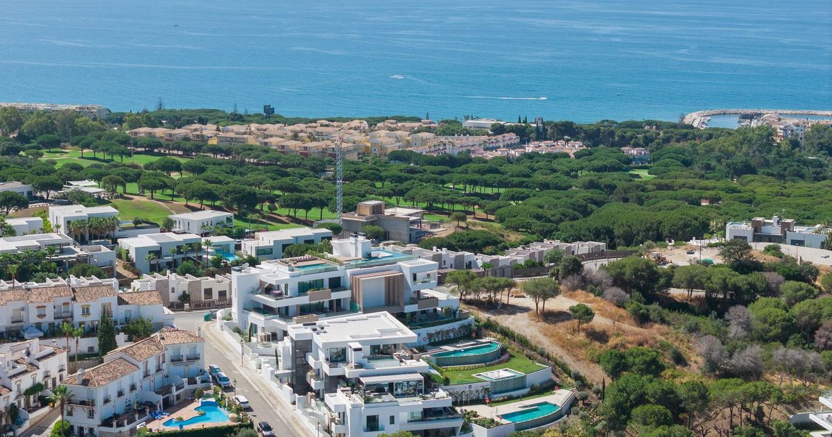 Lägenhet på markplan i Cabopino, Cabopino, 1/12