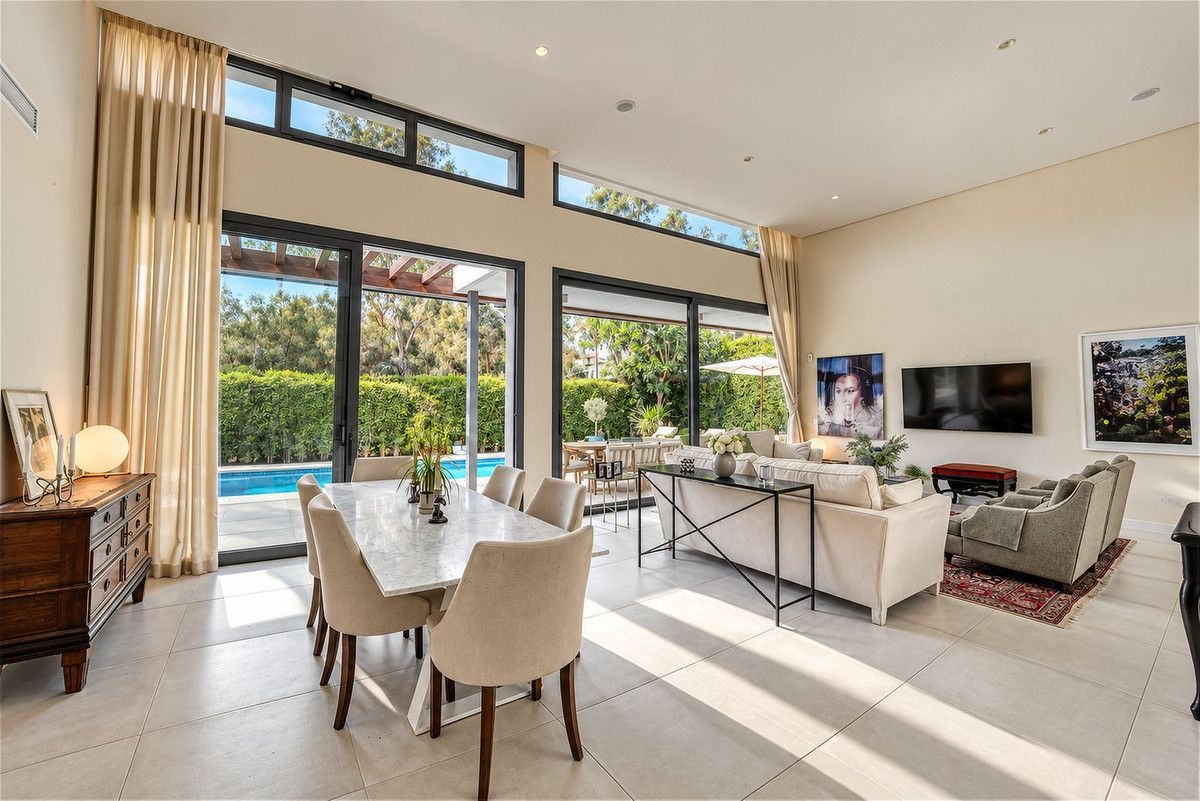 Friliggande villa i Estepona, Estepona, 2/12