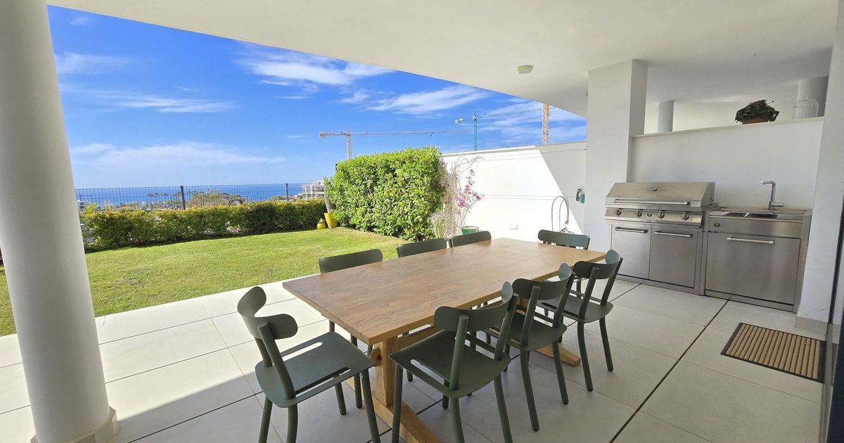 Apartament na parterze w Higueron, Higueron, 1/12
