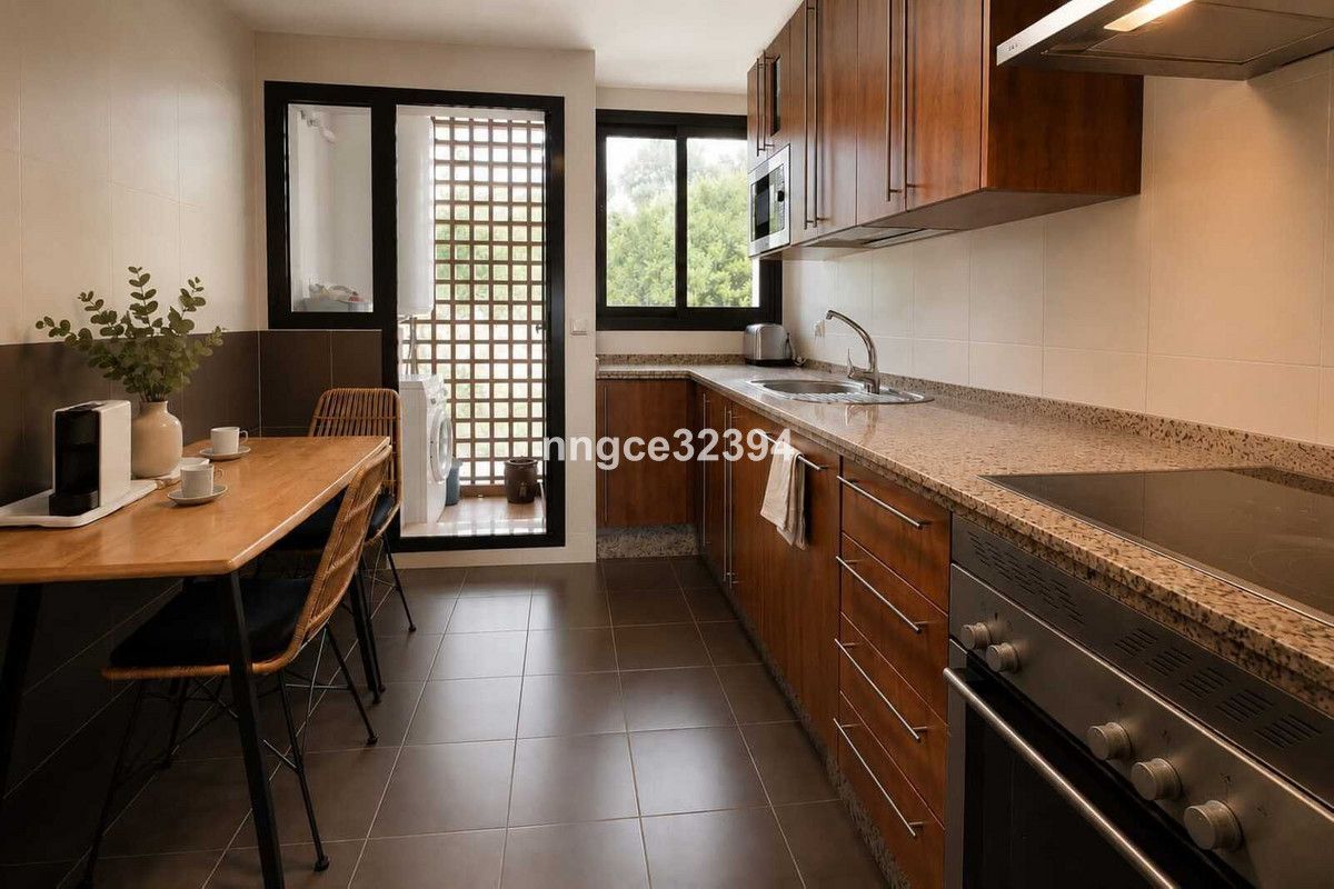 Appartement op de middelste verdieping in Casares, Casares, 12/12