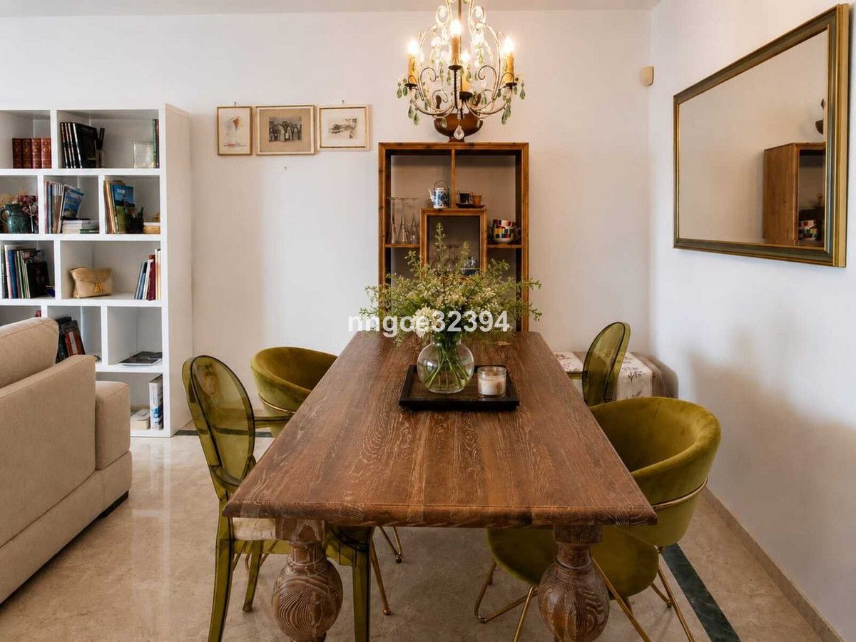 Appartement op de middelste verdieping in Casares, Casares, 9/12