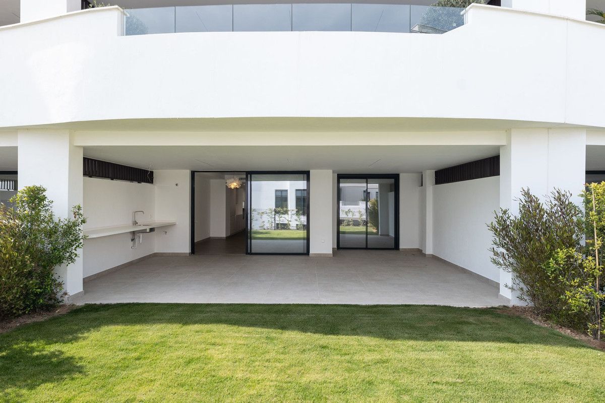 Apartamento en planta baja en Estepona, Estepona, 6/12