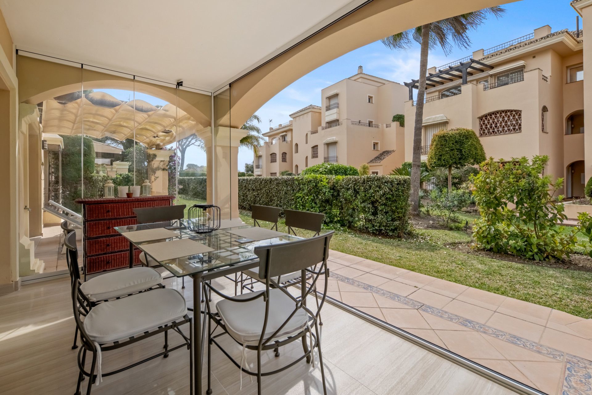 Apartamento en planta baja en Marbella East, Hacienda Elviria, Marbella East, 11/12