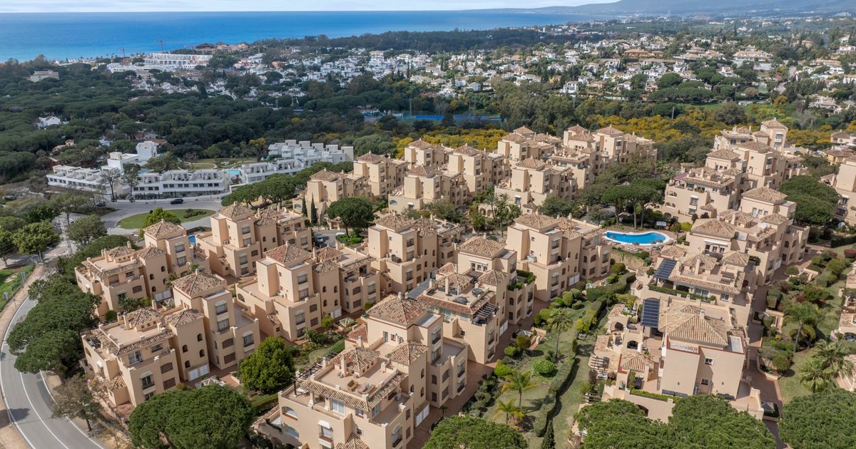Apartamento en planta baja en Marbella East, Hacienda Elviria, Marbella East, 5/12