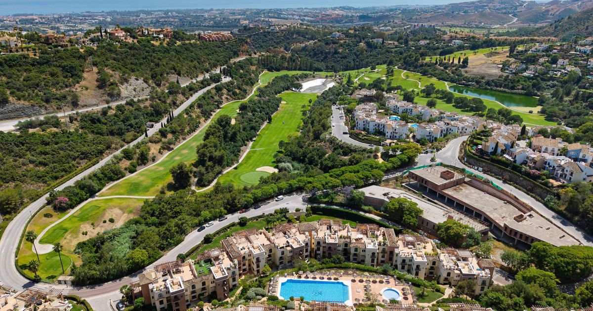 Пентхаус в Benahavis, Los Arqueros, Benahavis, 1/12