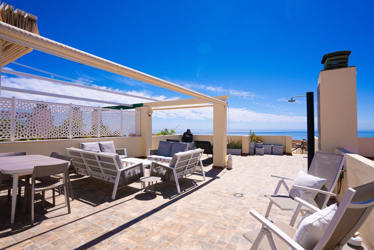Penthouse in Calahonda, Calahonda, 6/12
