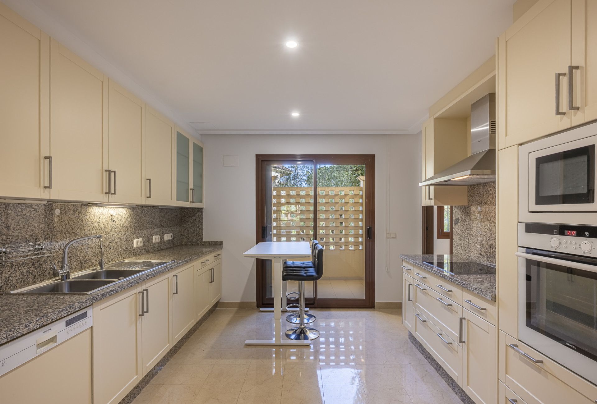 Appartement op de begane grond in Sotogrande, Valderrama Golf, Sotogrande, 2/12