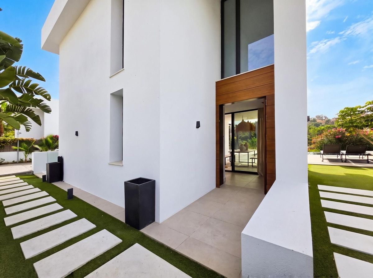 Villa individuelle à El Paraiso, El Paraiso, 1/12