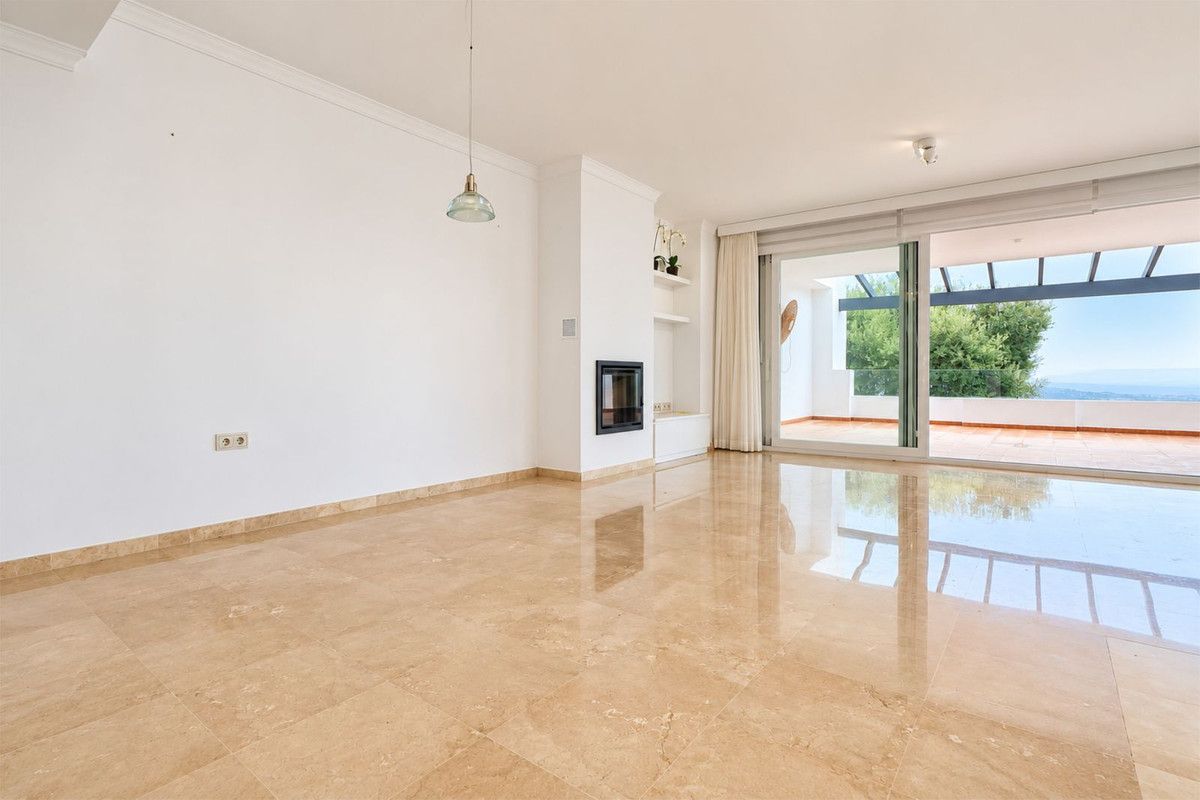 Appartement op de middelste verdieping in La Mairena, La Mairena, 12/12