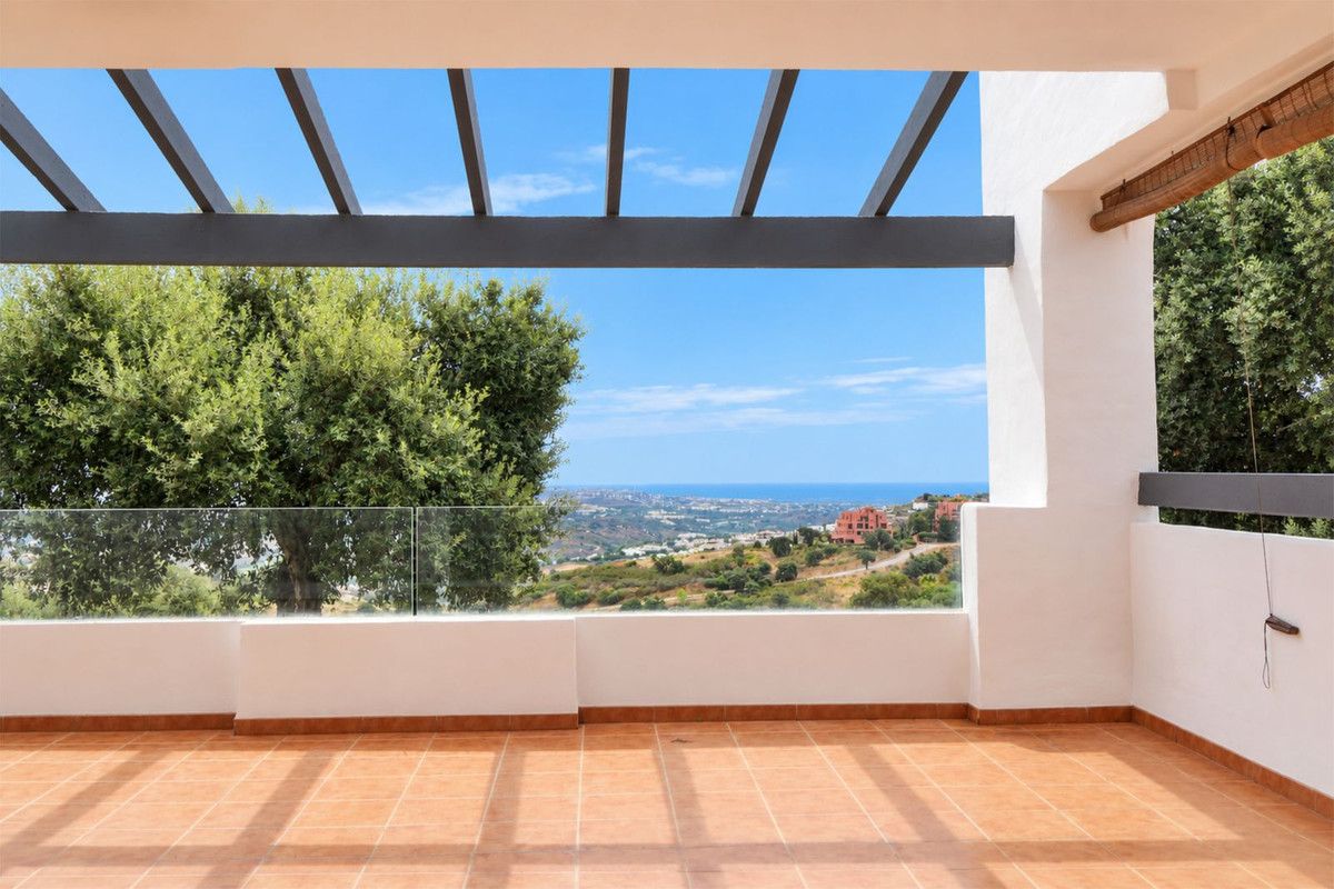 Appartement op de middelste verdieping in La Mairena, La Mairena, 4/12