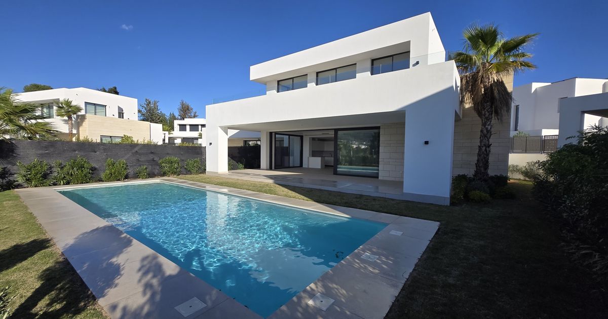 Villa i Marbella East, La Finca de Marbella, Marbella East, 5/12