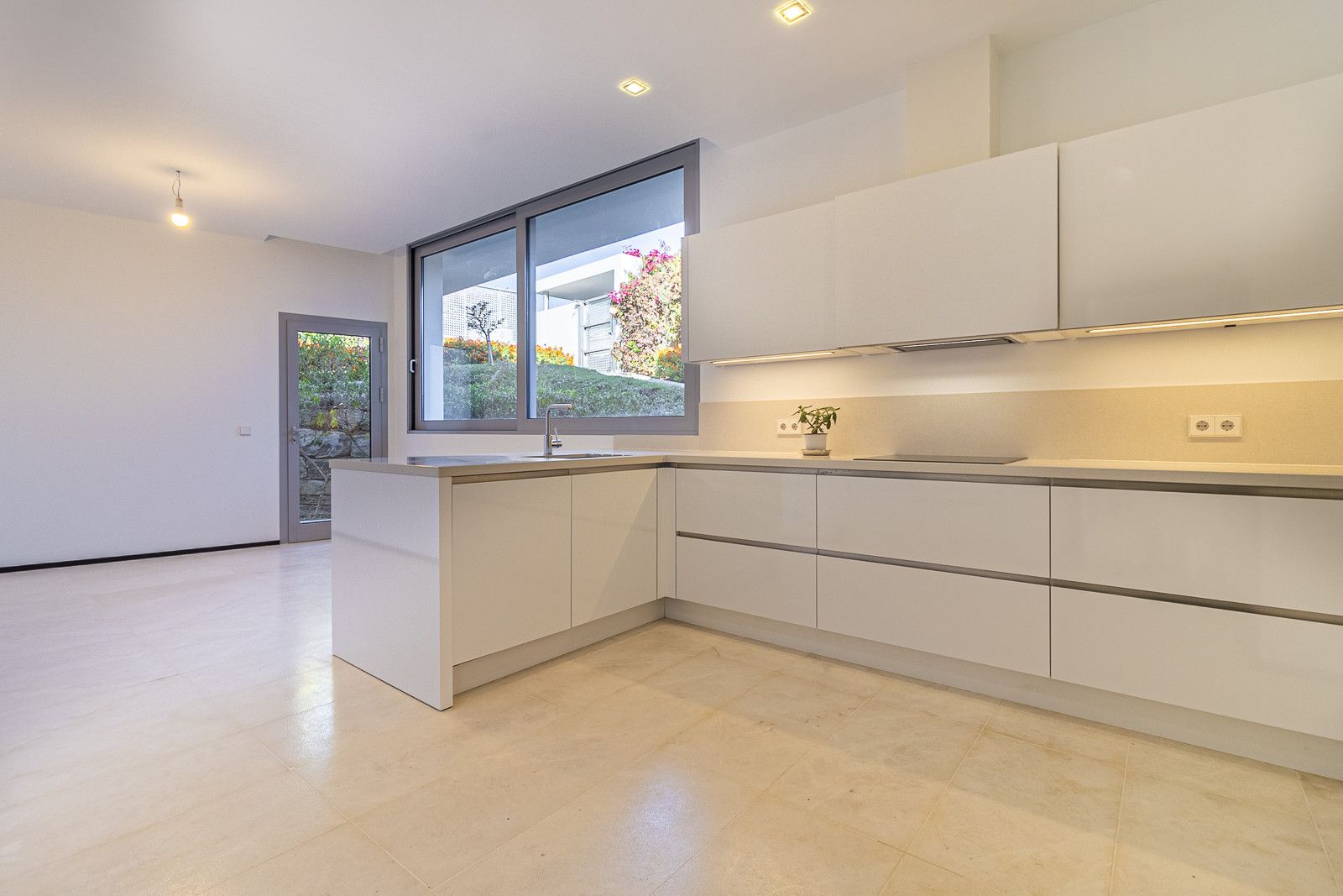 Maison jumelée sur le Marbella Golden Mile, Meisho Hills, Marbella Golden Mile, 10/12
