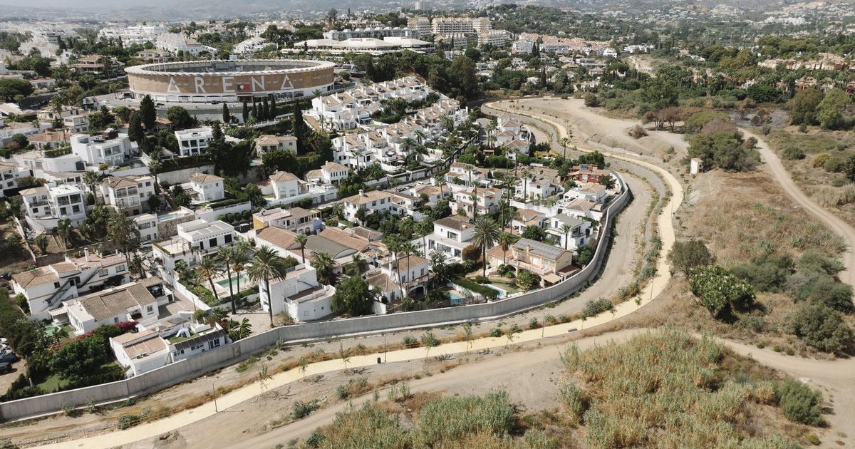 Villa individuelle à Nueva Andalucía, Nueva Andalucía, 7/12