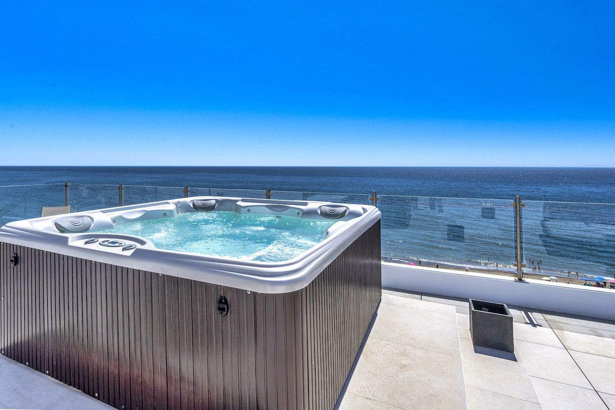 Penthouse in Estepona, Estepona, 1/12