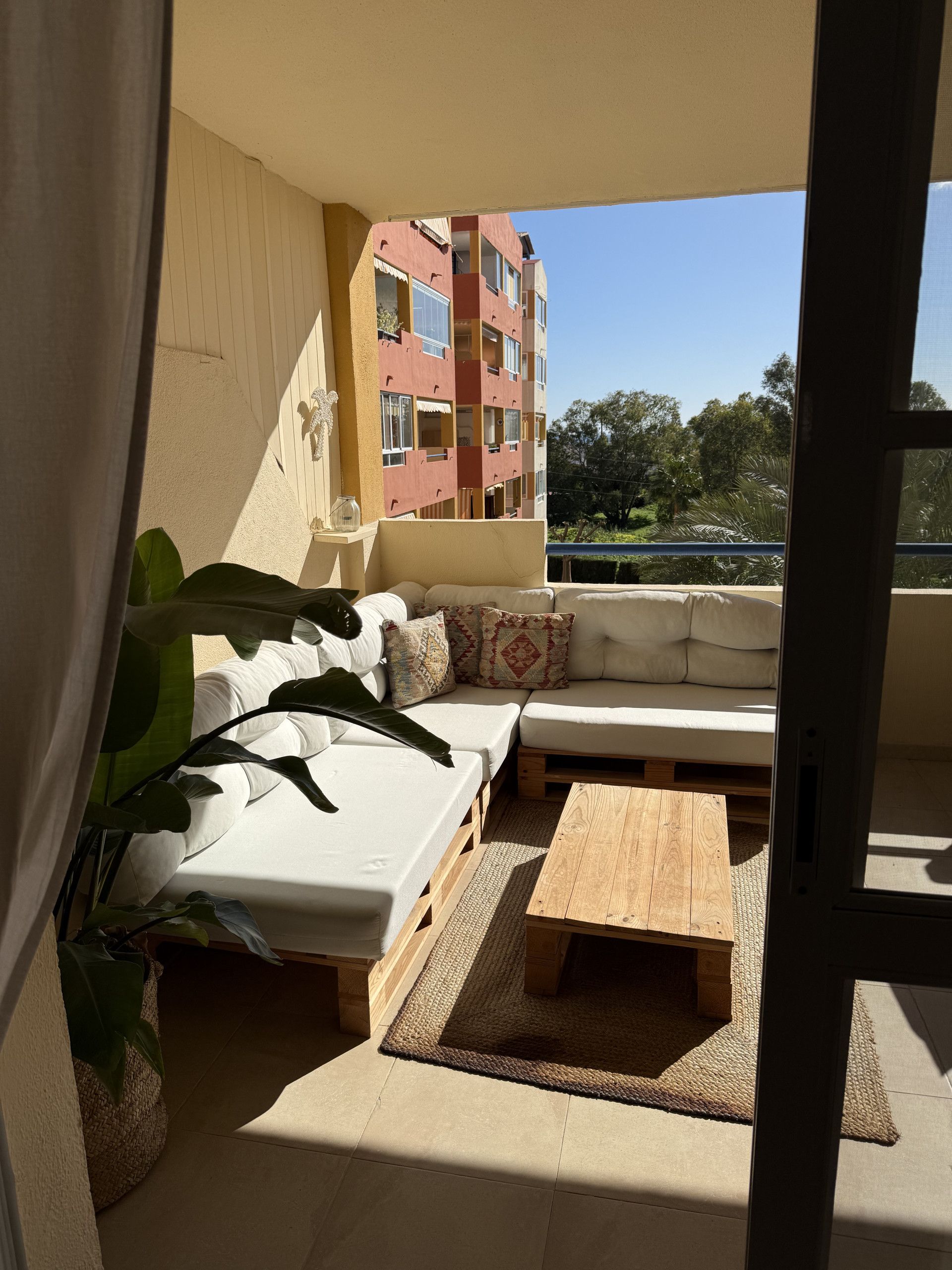 Apartment in Estepona, Nueva Atalaya, Estepona, 2/12