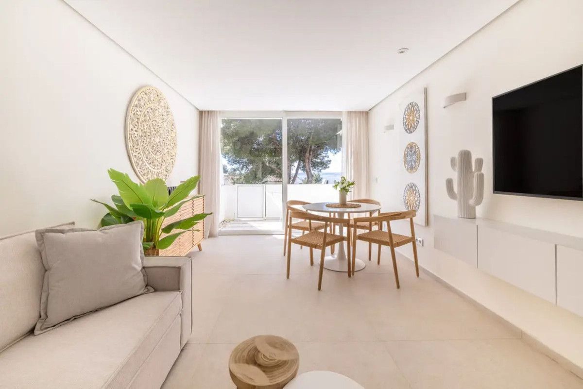 Ground Floor Apartment in Estepona, Estepona, 2/12