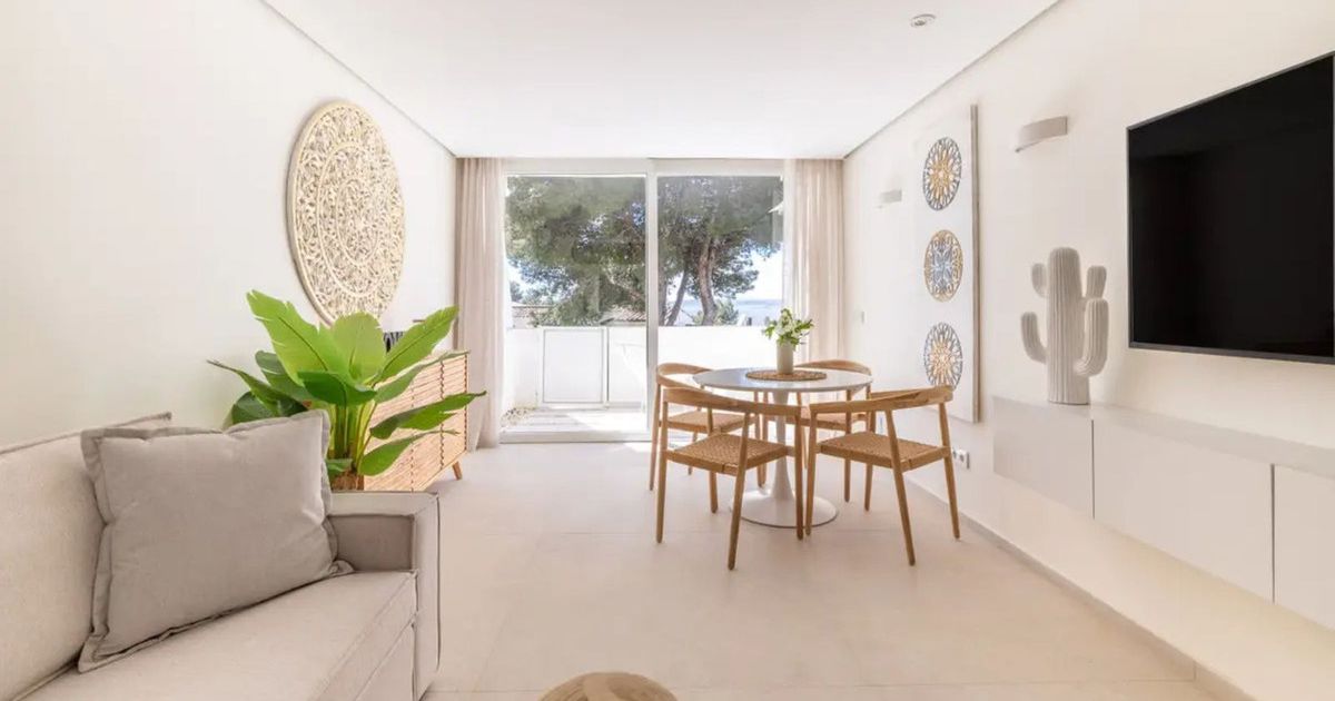 Ground Floor Apartment in Estepona, Estepona, 2/12