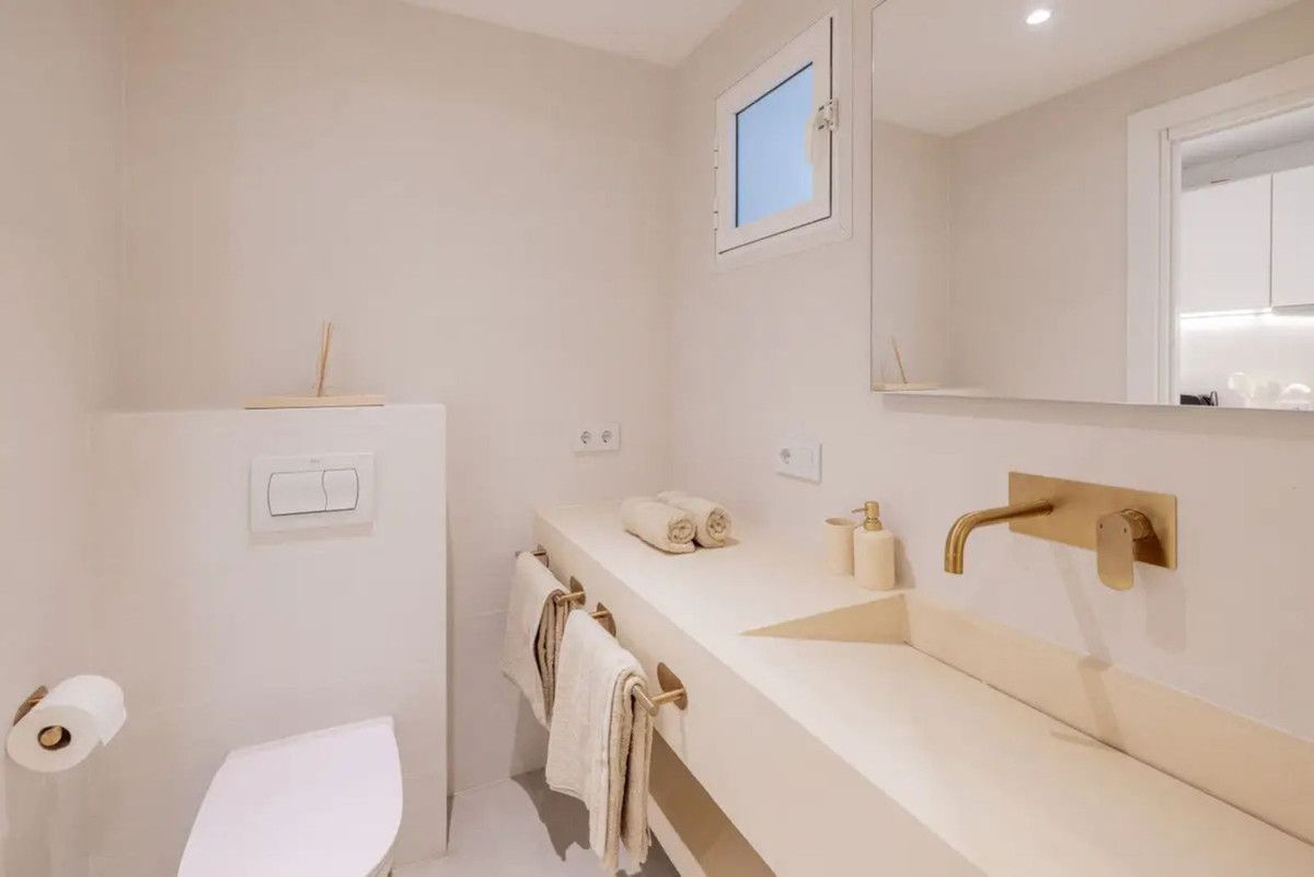 Ground Floor Apartment in Estepona, Estepona, 9/12