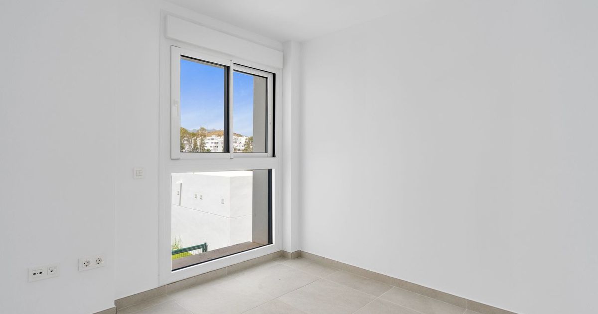 Middle Floor Apartment in La Cala de Mijas, La Cala de Mijas, 12/12