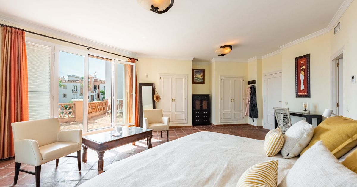 Villa en Casares, La Perla de la Bahía, Casares, 10/12
