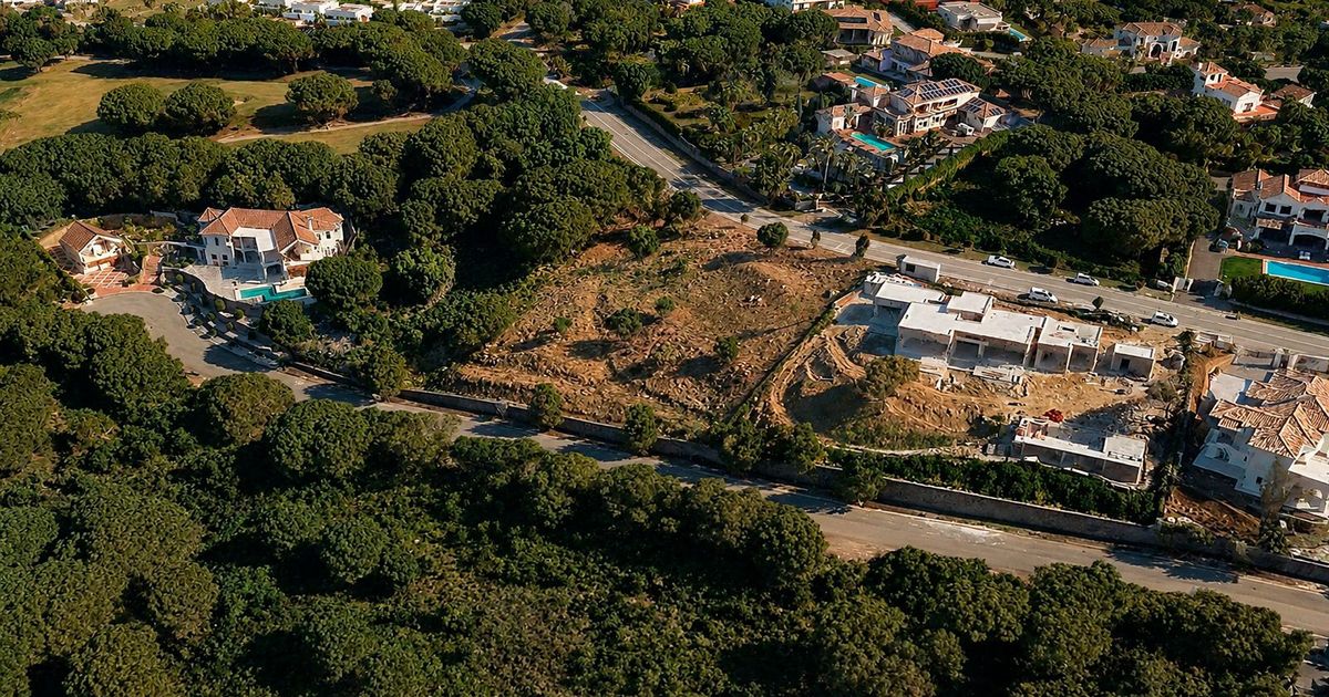 Plot in Sotogrande, Sotogrande, 4/8