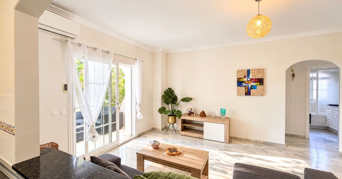 Erdgeschosswohnung in Estepona, Estepona, 8/12
