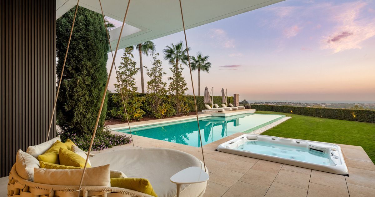 Detached Villa in La Quinta, La Quinta, 9/12