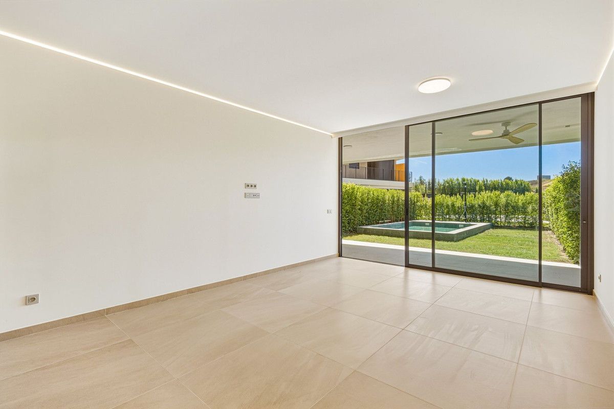Apartamento en Planta Baja en Higuerón, Higueron, 4/12