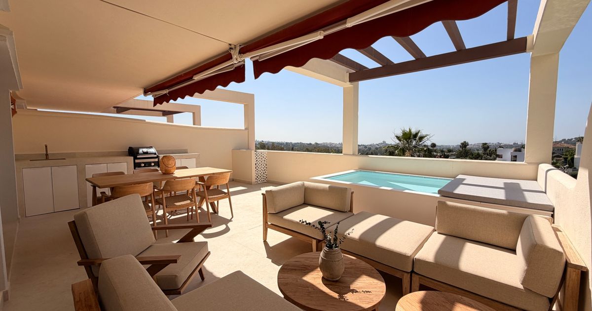 Apartment in Nueva Andalucia, Palacetes Los Belvederes, Nueva Andalucia, 1/12