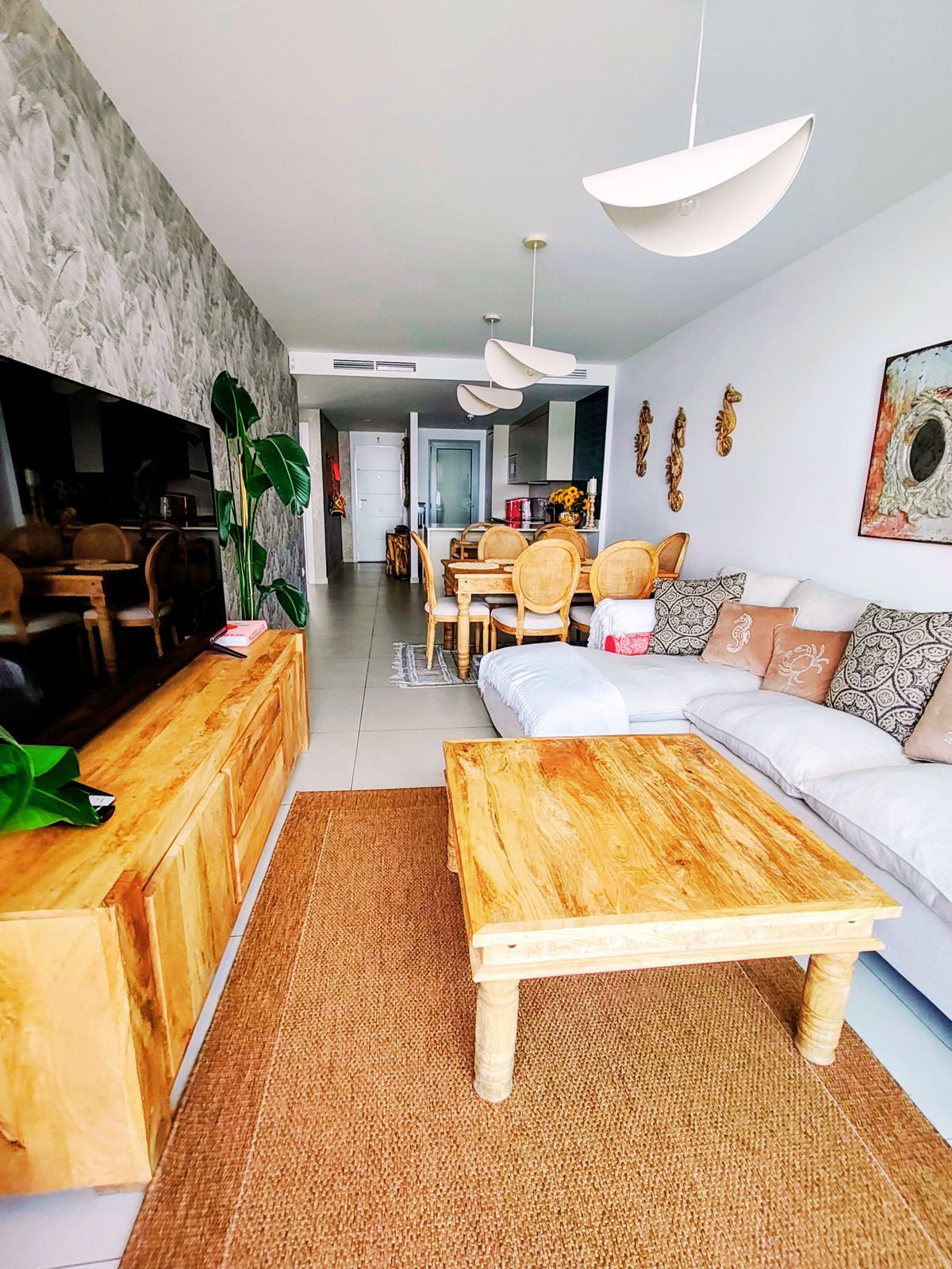 Apartamento de planta media en Elviria, Elviria, 2/12