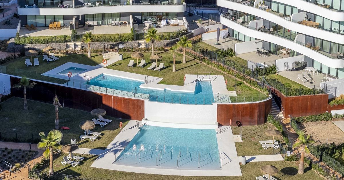 Квартира на среднем этаже в Fuengirola, Fuengirola, 4/12