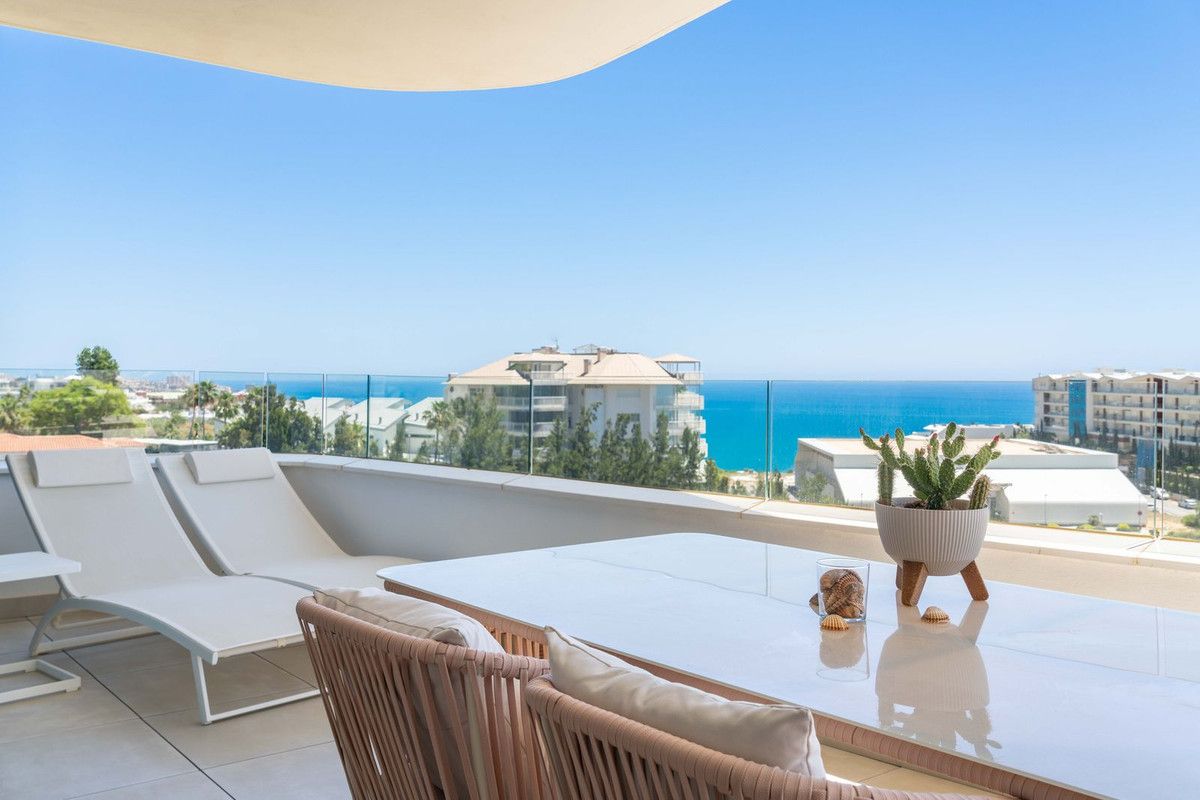 Квартира на среднем этаже в Fuengirola, Fuengirola, 7/12