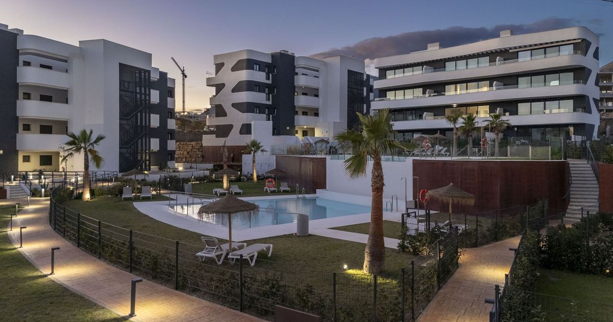 Квартира на среднем этаже в Fuengirola, Fuengirola, 9/12