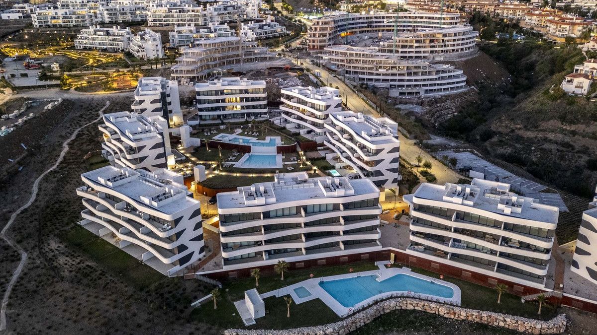 Квартира на среднем этаже в Fuengirola, Fuengirola, 10/12