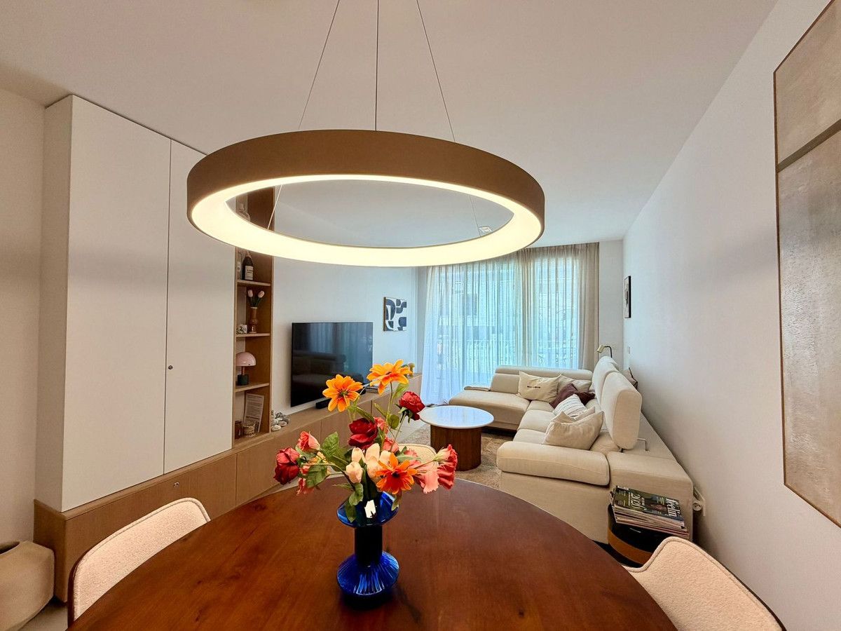 Mittelgeschoss-Apartment in Elviria, Elviria, 6/12