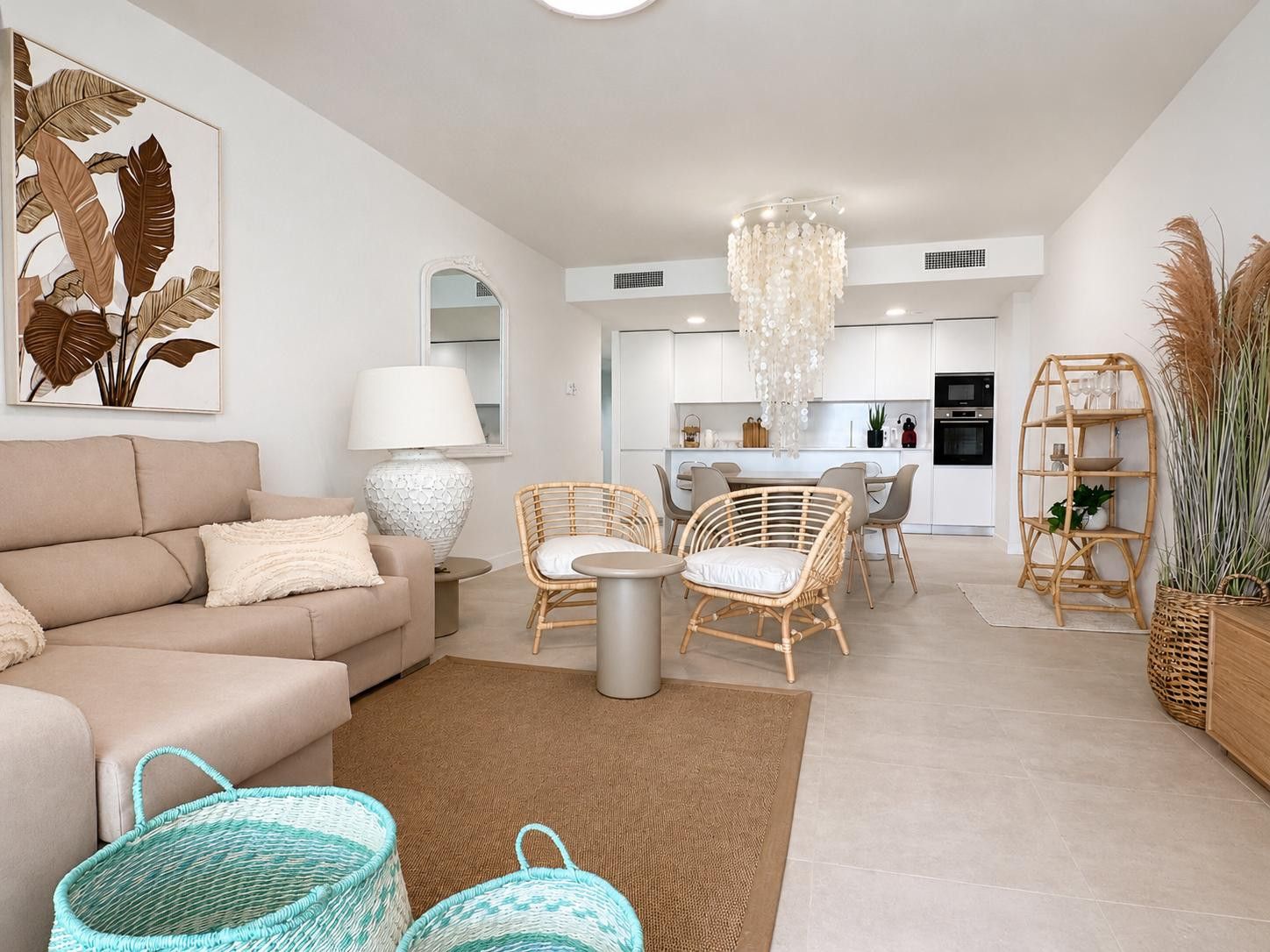 Ground Floor Apartment in Estepona, Estepona, 1/12