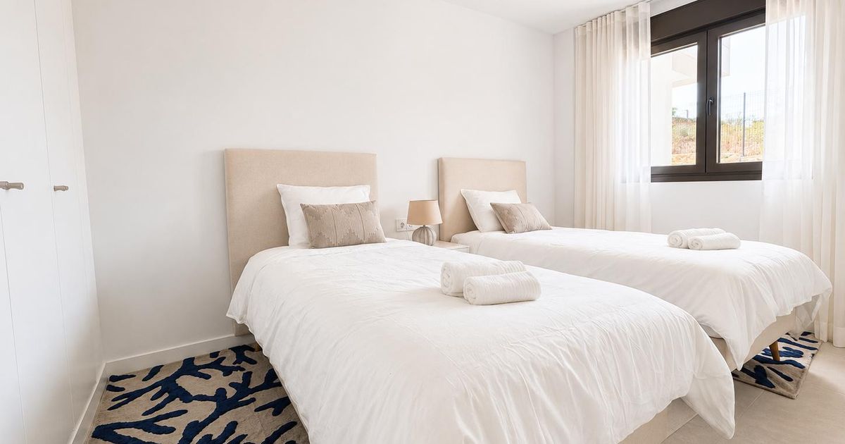 Ground Floor Apartment in Estepona, Estepona, 3/12