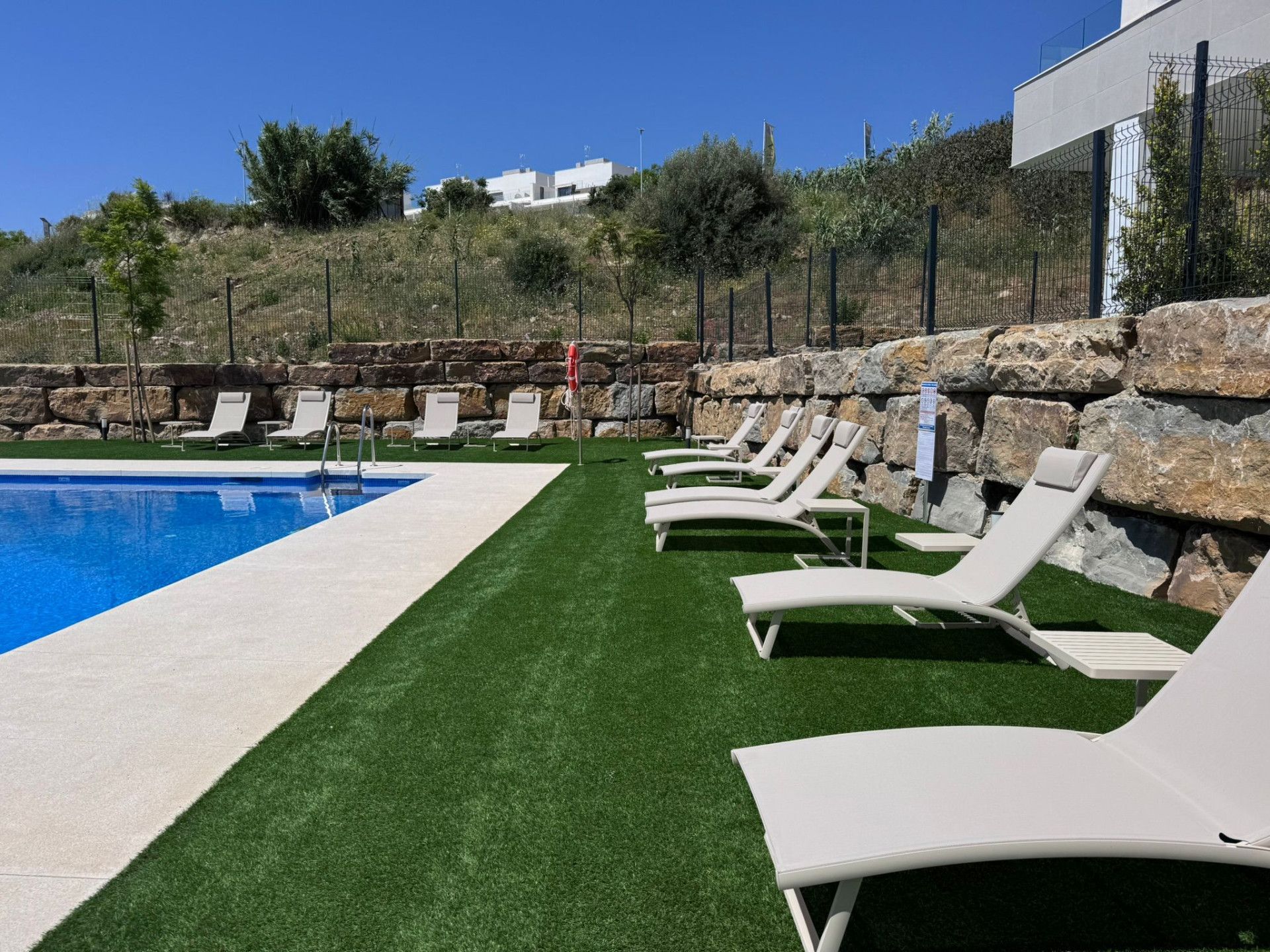 Ground Floor Apartment in Estepona, Estepona, 10/12