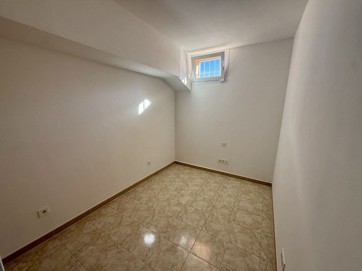 Townhouse in Cabopino, Cabopino, 12/12