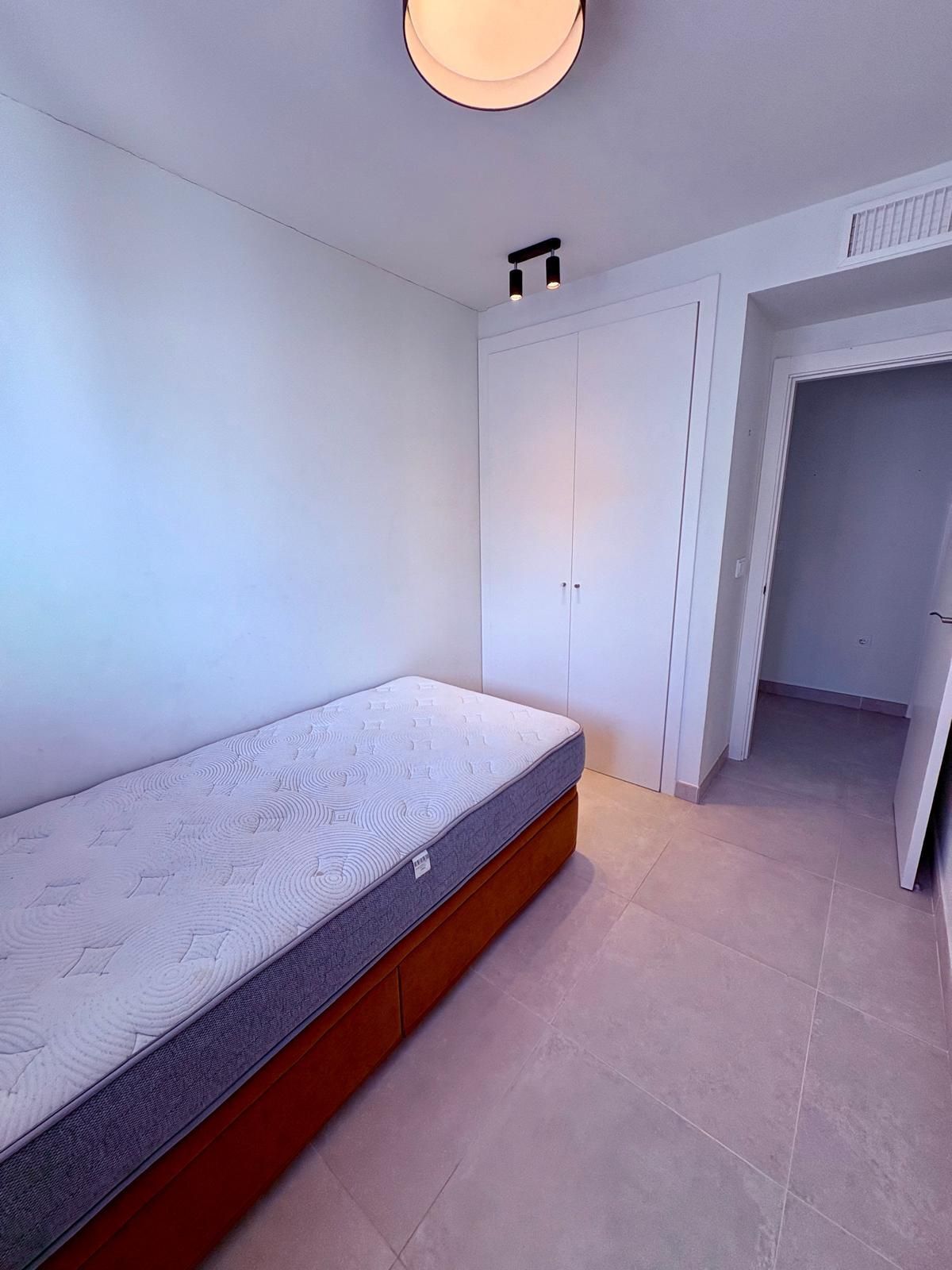 Penthouse in Estepona, Estepona, 8/12