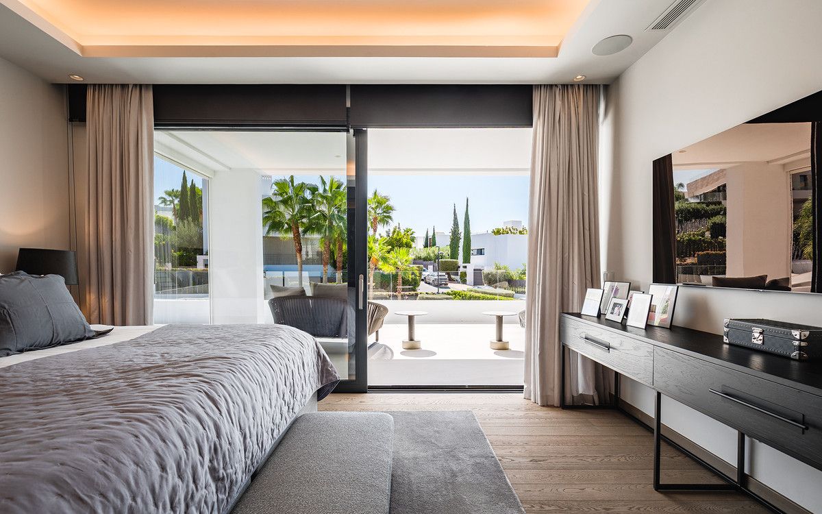 Villa individuelle à Nueva Andalucía, Nueva Andalucía, 12/12