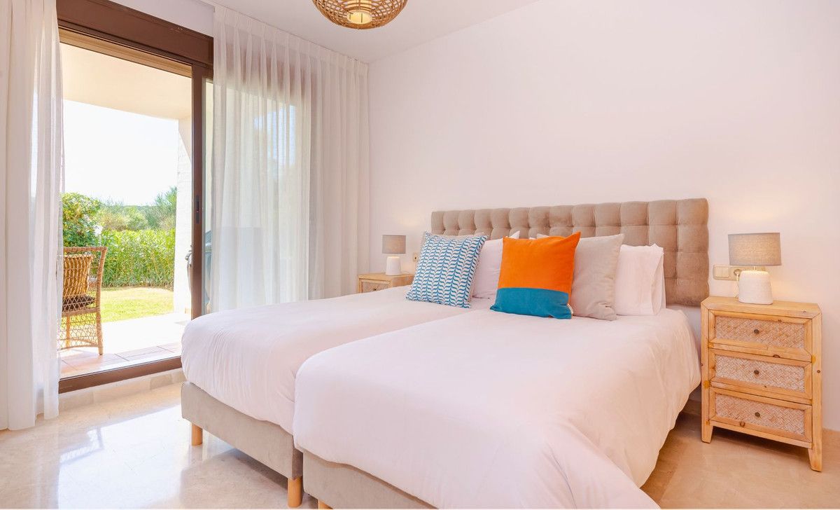 Квартира на первом этаже в Casares Playa, Casares Playa, 4/12
